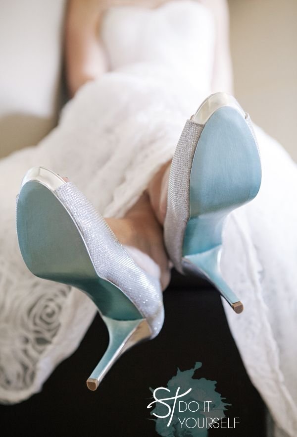 DIY painted 'something blue' shoe soles | Something Turquoise